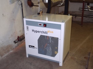 Čelní pohled na jednotku ICEP 005 s ovládacím panelem